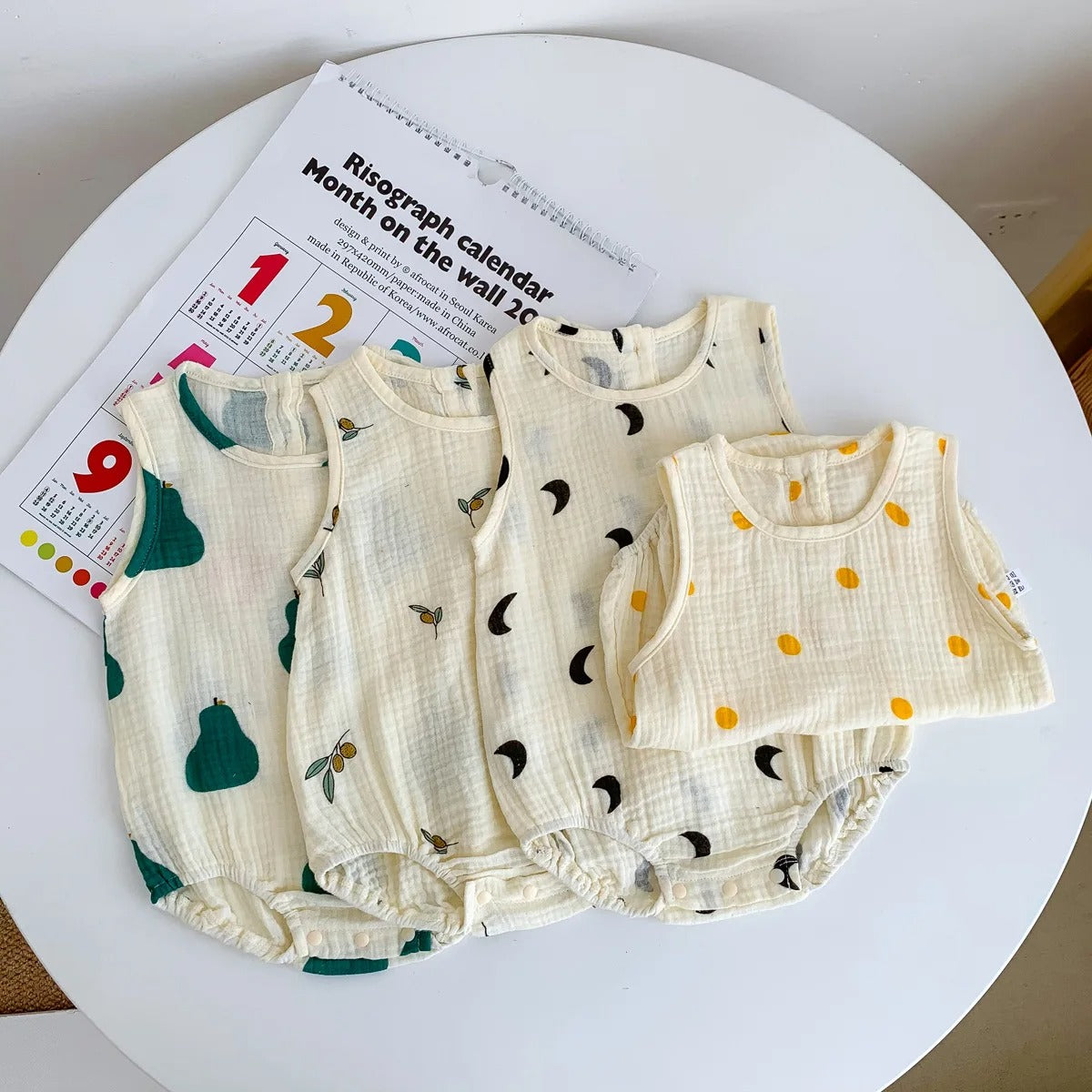 Body bébé sans manches gaze de coton à motifs