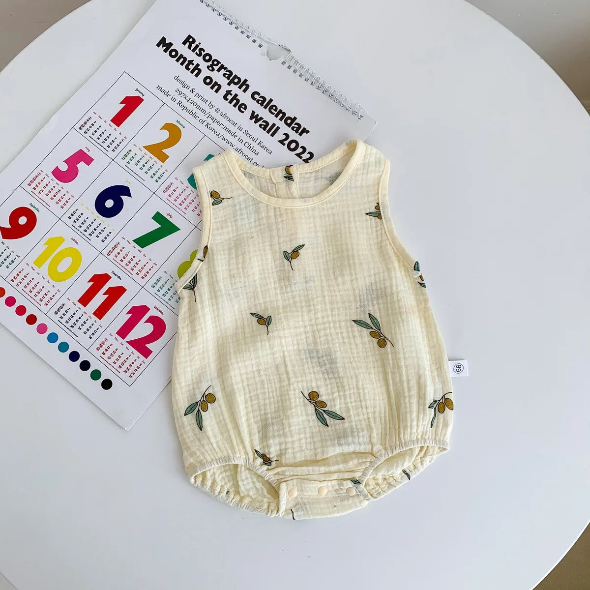 Body bébé sans manches gaze de coton à motifs