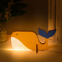 Veilleuse LED Baleine en bois